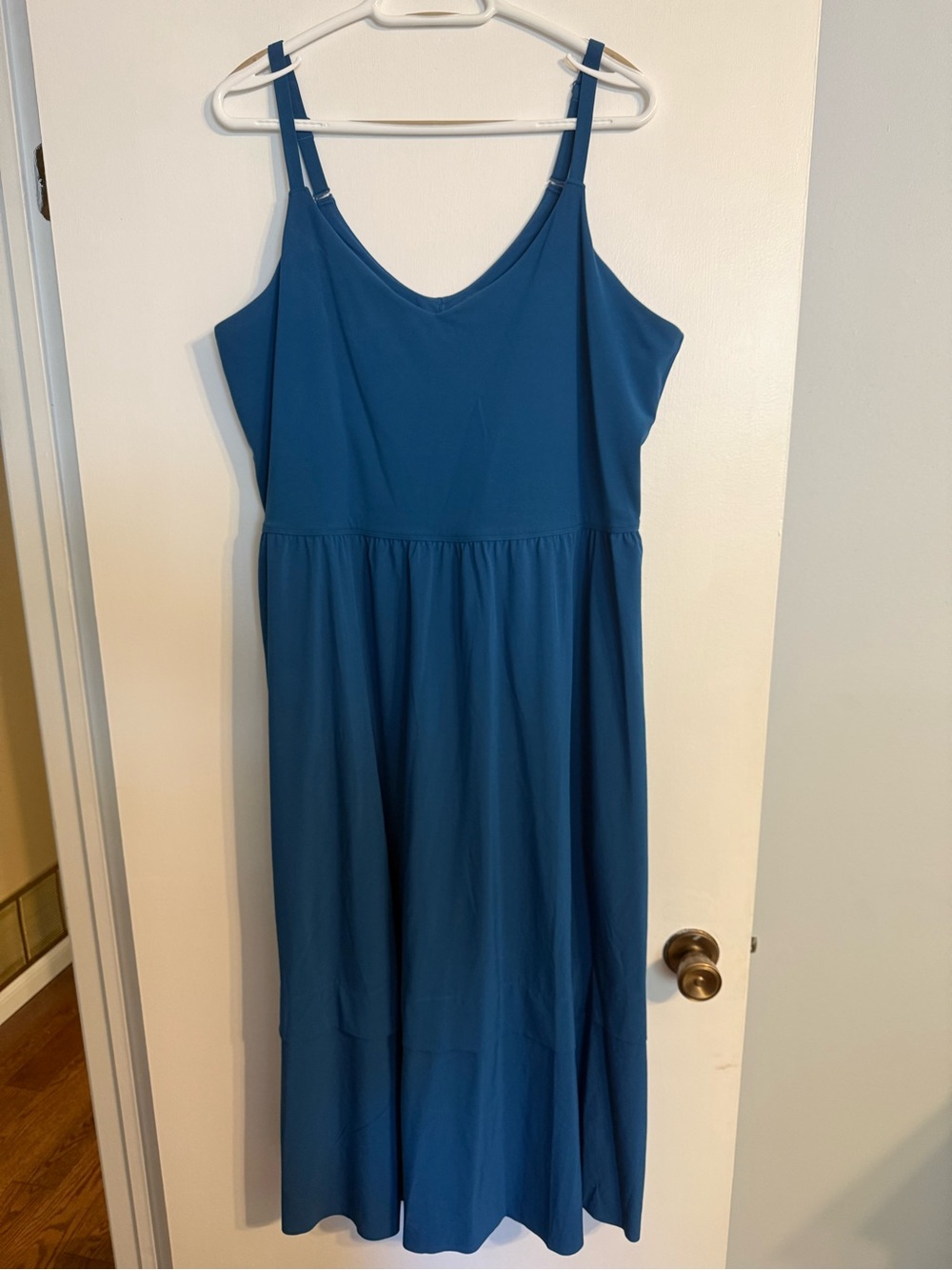 Athleta Teal V-Neck Sleeveless Maxi Dress